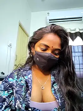 Snapshot of smiley_telugu chatting on 11/11/25, 04:56 smiley telugu online show from 11/11/25, 04:56