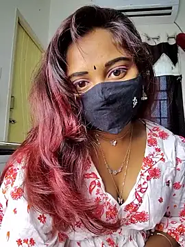 Snapshot of smiley_telugu chatting on 11/27/25, 04:03 smiley telugu online show from 11/27/25, 04:03