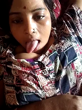 Simrandeshipp online show from 03/15/26, 08:20