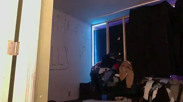 sexyhotstud12 online show from 02/22/25, 12:40