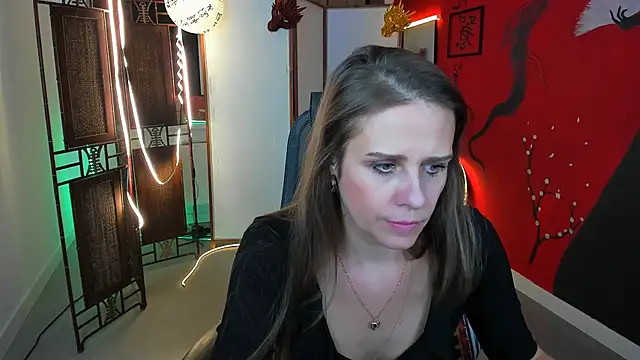 Snapshot of EmiliaBedy chatting on 01/29/25, 01:49 EmiliaBedy online show from 01/29/25, 01:49