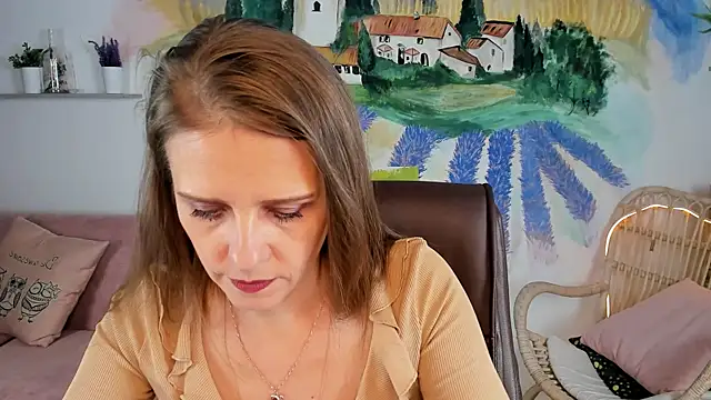 Snapshot of EmiliaBedy chatting on 01/30/25, 12:27 EmiliaBedy online show from 01/30/25, 12:27