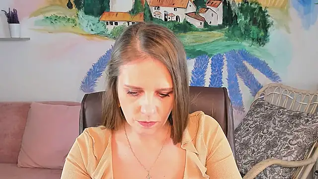 Snapshot of EmiliaBedy chatting on 02/08/25, 12:17 EmiliaBedy online show from 02/08/25, 12:17