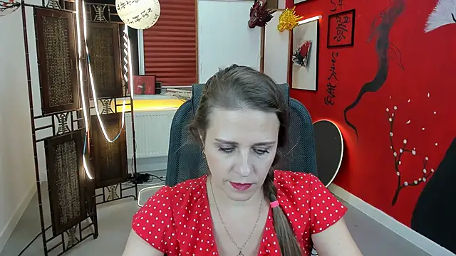 Snapshot of EmiliaBedy chatting on 02/09/25, 12:08 EmiliaBedy online show from 02/09/25, 12:08