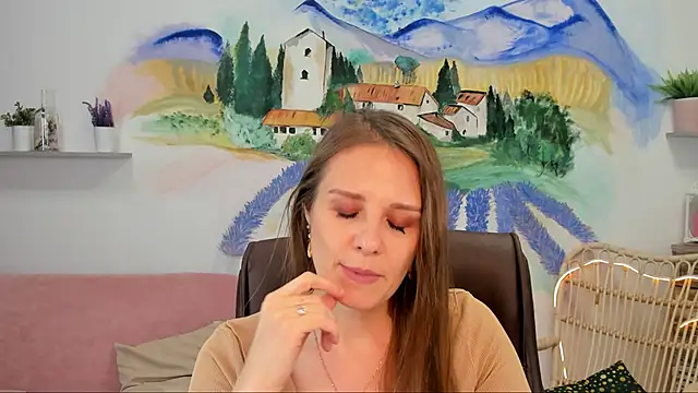 Snapshot of EmiliaBedy chatting on 02/20/25, 03:19 EmiliaBedy online show from 02/20/25, 03:19