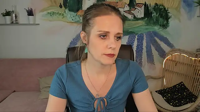 Snapshot of EmiliaBedy chatting on 02/22/25, 03:25 EmiliaBedy online show from 02/22/25, 03:25