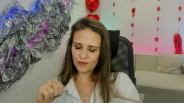 Snapshot of EmiliaBedy chatting on 02/25/25, 03:16 EmiliaBedy online show from 02/25/25, 03:16