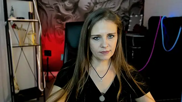 Snapshot of EmiliaBedy chatting on 03/10/25, 10:15 EmiliaBedy online show from 03/10/25, 10:15