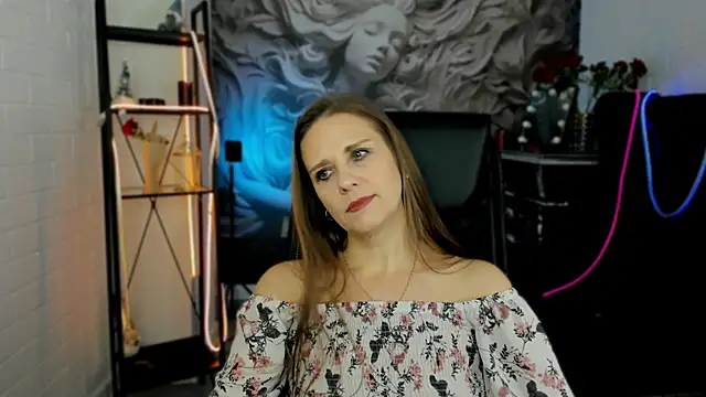 Snapshot of EmiliaBedy chatting on 03/14/25, 05:16 EmiliaBedy online show from 03/14/25, 05:16