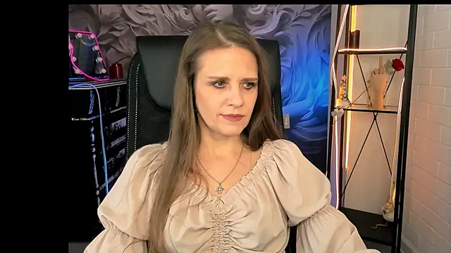 Snapshot of EmiliaBedy chatting on 03/19/25, 09:06 EmiliaBedy online show from 03/19/25, 09:06