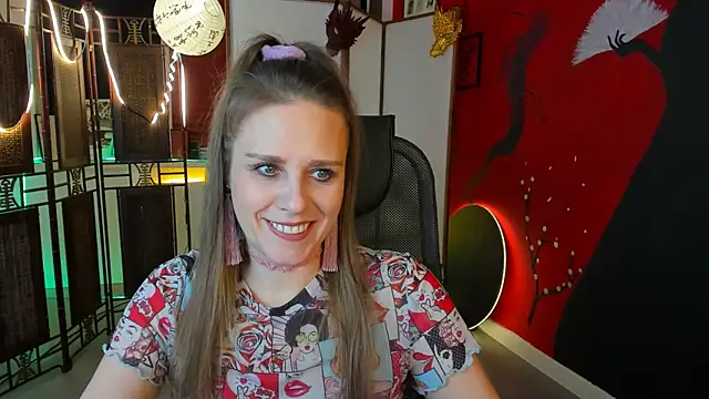 Snapshot of EmiliaBedy chatting on 03/20/25, 09:04 EmiliaBedy online show from 03/20/25, 09:04