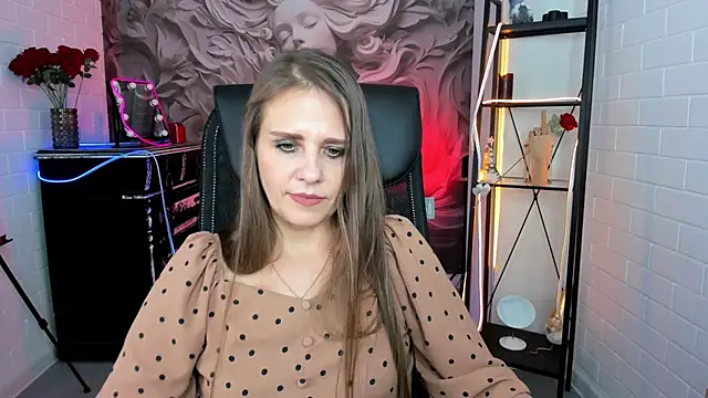 Snapshot of EmiliaBedy chatting on 03/22/25, 03:09 EmiliaBedy online show from 03/22/25, 03:09