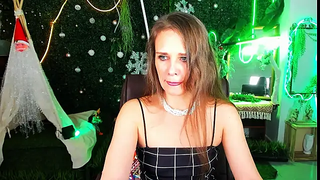 EmiliaBedy online show from 02/03/26, 09:14