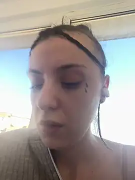 Snapshot of bunnythetailor chatting on 01/29/25, 09:12 bunnythetailor online show from 01/29/25, 09:12