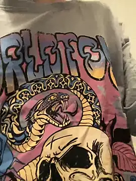 Snapshot of bunnythetailor chatting on 02/20/25, 02:07 bunnythetailor online show from 02/20/25, 02:07