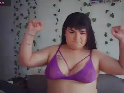 DarkhellMiss online show from 04/20/26, 10:44