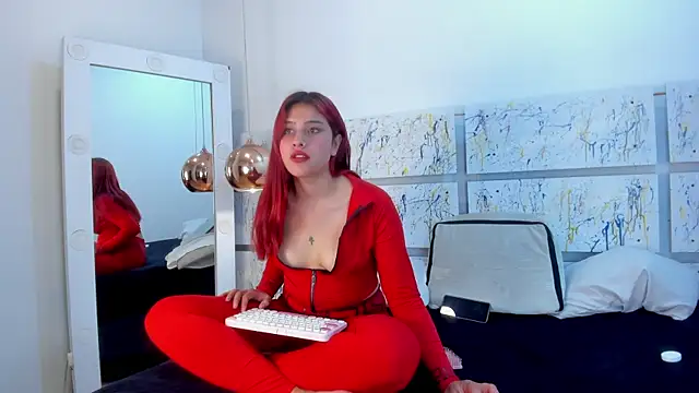 Nikki and Mayk online show from 12/20/25, 02:40