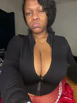 Boneca25 online show from 10/25/25, 09:42