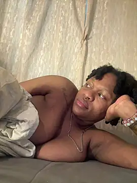 Boneca25 online show from 02/02/26, 08:51