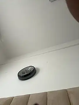 Boneca25 online show from 03/31/26, 08:48