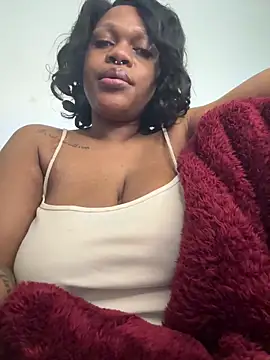 Snapshot of Boneca25 chatting on 04/22/26, 09:01 Boneca25 online show from 04/22/26, 09:01