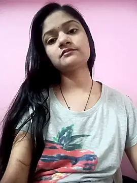 Snapshot of Tanu-00 chatting on 10/07/25, 03:31 Tanu-00 online show from 10/07/25, 03:31