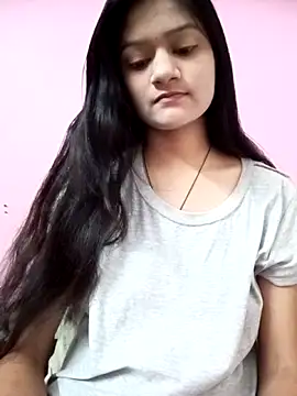 Snapshot of Tanu-00 chatting on 10/08/25, 03:37 Tanu-00 online show from 10/08/25, 03:37