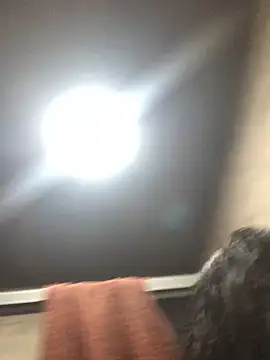 Snapshot of indiazinha69_ chatting on 12/05/25, 12:30 indiazinha69 online show from 12/05/25, 12:30