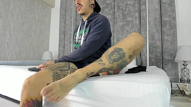 kaletattoo online show from 10/17/25, 11:13