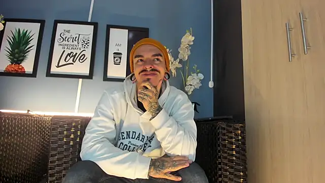 kaletattoo online show from 11/25/25, 11:10