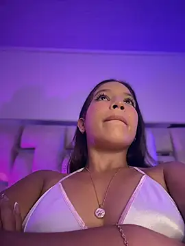 Ximena  1 online show from 02/03/26, 04:54