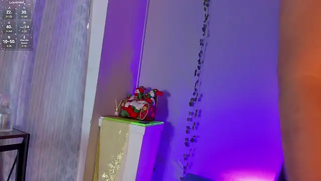 evaa greey online show from 12/14/25, 08:02