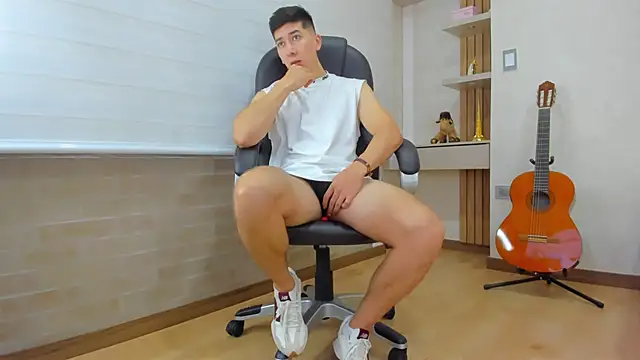 Tombarden online show from 12/03/25, 07:23