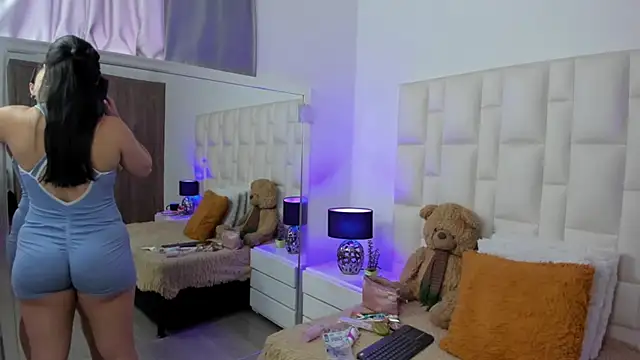 Ariana rouse online show from 03/21/26, 04:32