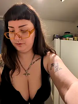 goblingirl888 online show from 02/12/26, 12:16