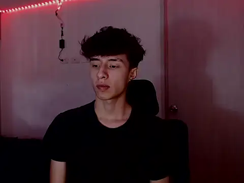 Juanmres online show from 02/12/26, 04:35