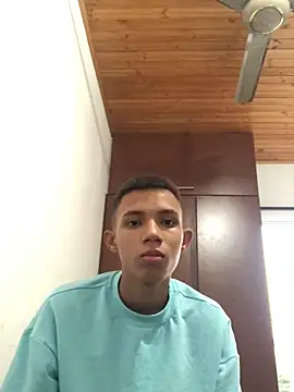 Alvarozzxv online show from 01/24/25, 11:37