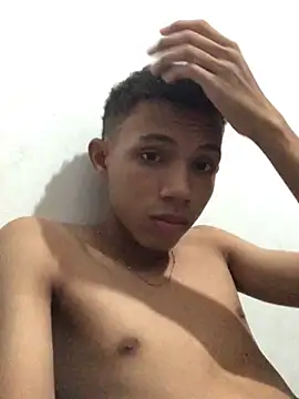 Alvarozzxv online show from 01/25/25, 05:51