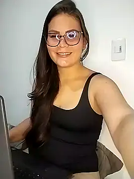 Vale Saenzz online show from 01/27/25, 12:01