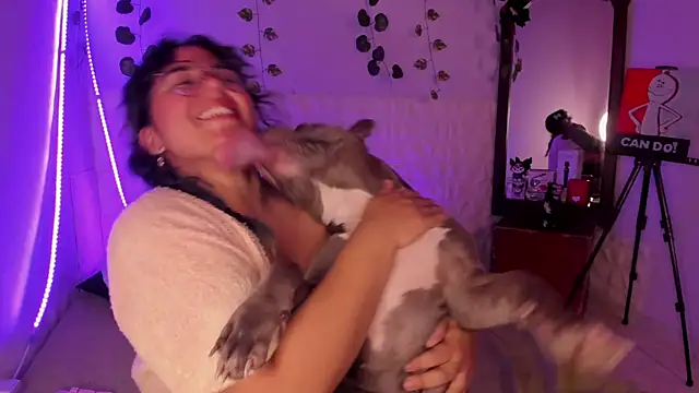 Snapshot of Ludovica6669 chatting on 02/20/25, 02:29 Ludovica6669 online show from 02/20/25, 02:29