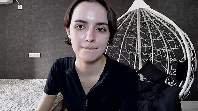 Snapshot of AmelieBanshee chatting on 10/14/25, 11:44 AmelieBanshee online show from 10/14/25, 11:44