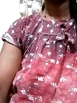 Snapshot of TeluguammayiMahi chatting on 02/12/25, 08:59 TeluguammayiMahi online show from 02/12/25, 08:59