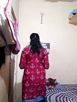 Snapshot of TeluguammayiMahi chatting on 02/18/25, 09:42 TeluguammayiMahi online show from 02/18/25, 09:42