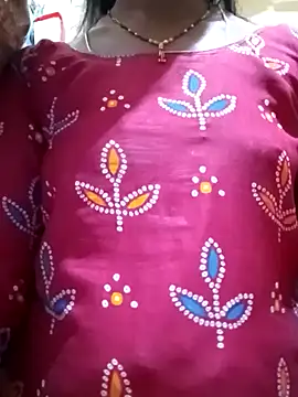 Snapshot of TeluguammayiMahi chatting on 02/24/25, 11:32 TeluguammayiMahi online show from 02/24/25, 11:32