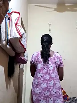 Snapshot of TeluguammayiMahi chatting on 03/03/25, 06:44 TeluguammayiMahi online show from 03/03/25, 06:44