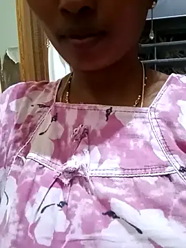 Snapshot of TeluguammayiMahi chatting on 03/08/25, 12:44 TeluguammayiMahi online show from 03/08/25, 12:44