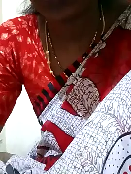 Snapshot of TeluguammayiMahi chatting on 03/11/25, 09:48 TeluguammayiMahi online show from 03/11/25, 09:48