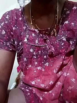 Snapshot of TeluguammayiMahi chatting on 10/08/25, 09:23 TeluguammayiMahi online show from 10/08/25, 09:23