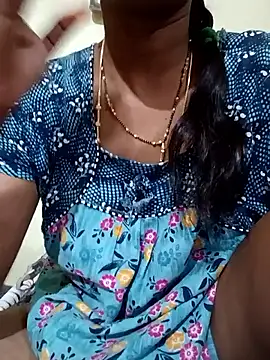Snapshot of TeluguammayiMahi chatting on 04/30/26, 10:47 TeluguammayiMahi online show from 04/30/26, 10:47