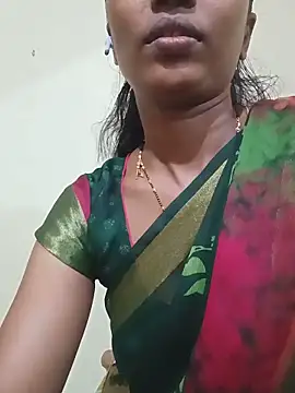 Snapshot of TeluguammayiMahi chatting on 06/10/26, 01:06 TeluguammayiMahi online show from 06/10/26, 01:06